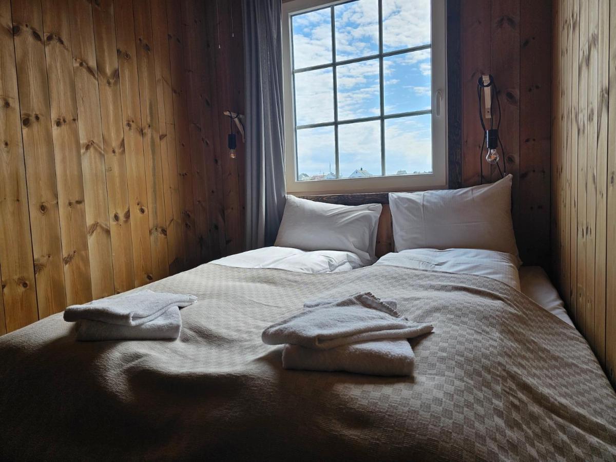 Fab 8 Sardinfabrikken - Fedje Island Aparthotel Екстериор снимка